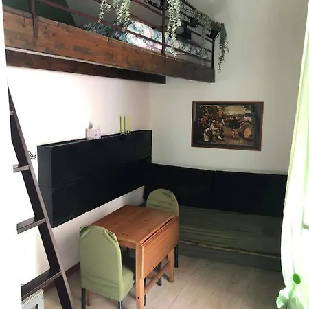 La Petit Maison Elena